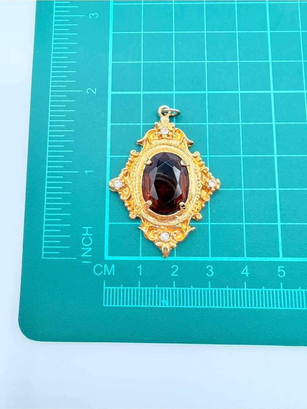Vintage Victorian Revival Amber Glass Rhinestone Gold Tone Pendant - Picture 9 of 9